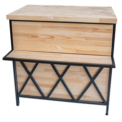 Рабочий прилавок из дерева с полками