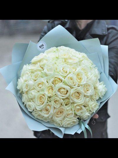 51 белая роза "Sky"