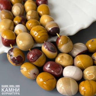 Яшма мукаит крупная олива 18-21 мм с раковинками, трещинками, цена за нить 19 см