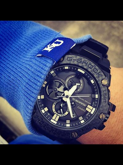 Часы Casio G-Shock GST-B100X-1A