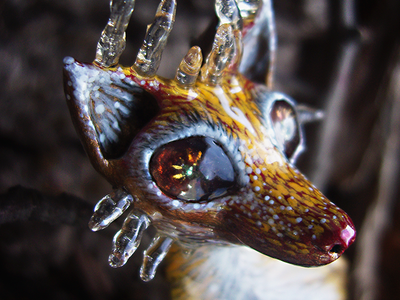 "Пятихвостая кицунэ, разжигающая пламя лисица", фэнтези-брошь в восточном стиле