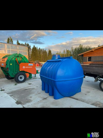 Емкость 5000 литров горизонтальная  синяя