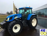 47110841 стекло заднее верхнее New Holland 120, 130, 150, 170 серия CVT, 135 145 155 170 190 195 сер