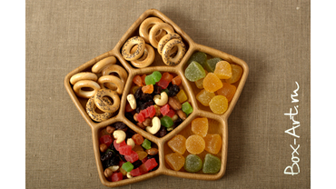 8089 Менажница для сухофруктов и орехов.
Массив дуба, обработка маслом, воском.