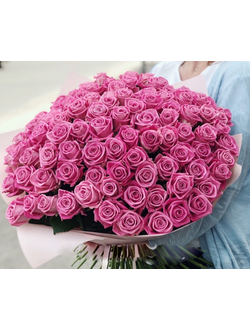 Букет 101 розовая роза с оформлением (70см)