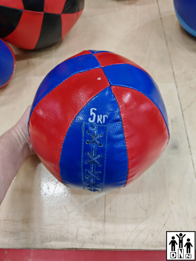 Мяч медбол из тента