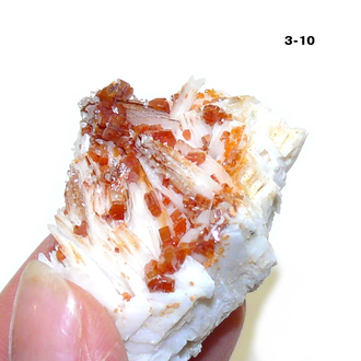 Ванадинит натуральный (щетка) №3-10: 42*30*22мм