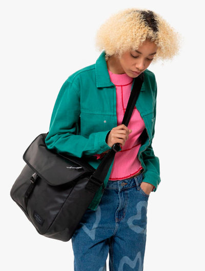 Сумка Eastpak Delegate + Tarp Black