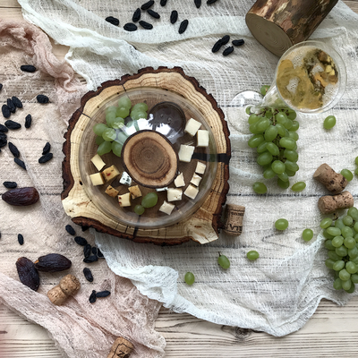 спил со стеклянным клошем S