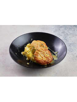 Котлетки из цыплёнка с пюрешкой