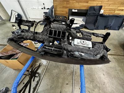 Шумоизоляция Zeekr 001