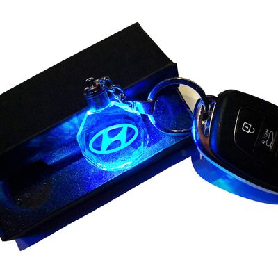 БРЕЛОКИ «КРИСТАЛЛ» C ПОДСВЕТКОЙ И ЛОГОТИПАМИ АВТО