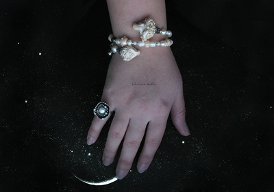 Браслет в стиле арт-нуво с овечкой и барашком