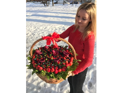 Премиум корзина с ягодами