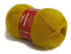 Пряжа для вязания  Пушинка Троицкой фабрики 65% шерсть, 50% козий пух моточки по 50 грамм длина нити 225 метровцвет Горчица