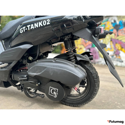 Скутер бензиновый GT TANK 02 черный