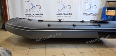 Моторная лодка Таймень NX 3600 НДНД PRO MAX графит/черный сбоку