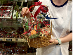 Новогодний набор - Ароматный чай, Бельгийский шоколад, Сладости в ассортименте