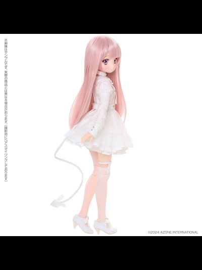 Кукла 1/3 Iris Collect Petit Anna My Little Devil