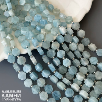 "Аквамарин" голубой берилл шестигранники 8,5x9,5 мм, цена за нить 19 см