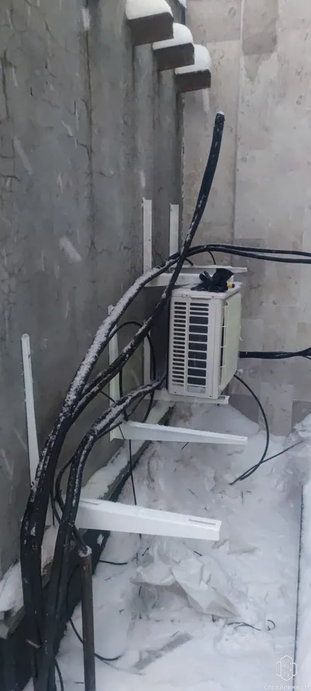 Метро Ладожская