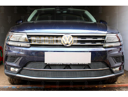 Защита радиатора Volkswagen Tiguan II 2016- black с парктроником низ PREMIUM