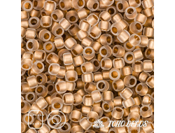 Toho 15/0 - 5г - 989FM  Матовый хрусталь с внутренней позолотой