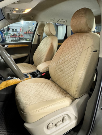 Чехлы на AUDI Q5 (2008-2017)