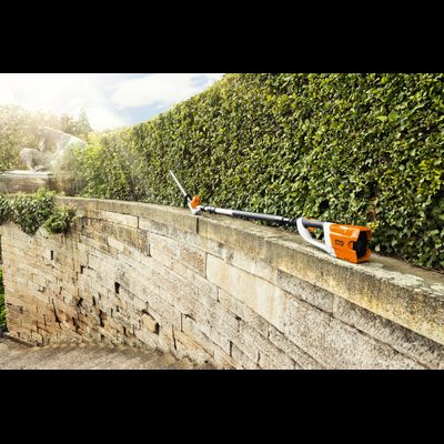 Аккумуляторные удлинённые мотоножницы STIHL HLA 85 СНЯТ С ПРОДАЖИ