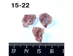 Турмалин натуральный (необработанный) Малхан №15-22: комплект - 3,3г - 14*10*5мм + 13*10*7мм + 13*10*6мм
