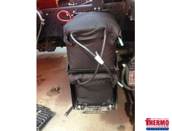 Термозащита для АКБ грузовых автомобилей ТЗГ-10А (КОМПЛЕКТ ИЗ 2-Х ТЕРМОСОВ С ОТДЕЛЬНОЙ КРЫШКОЙ ДЛЯ 2-Х АКБ БЕЗ НАГРЕВАТЕЛЕЙ НТА-3/2 (приобретаются отдельно), АКБ А/h: 190, Габариты, мм: 522x238x215 , автомобиль КАМАЗ с вертикальным расположением АКБ)