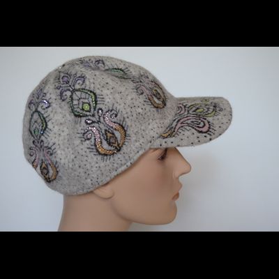 Зимняя бейсболка со стразами Vizio Италия 1037 VE