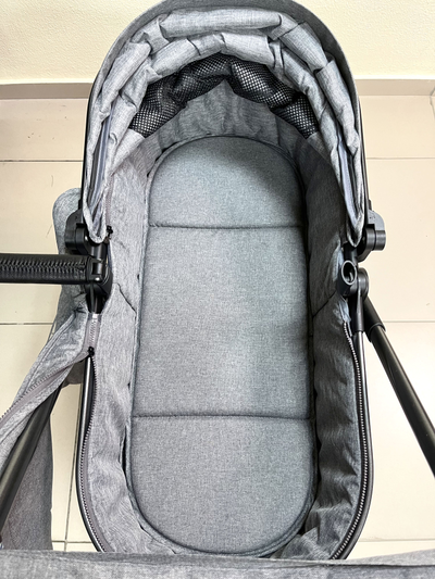 Детская коляска 3 в 1 Lovamama V9 Серый