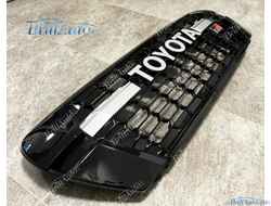 Решетка радиатора Land Cruiser 200 2007-2015 в стиле 300 GR Sport