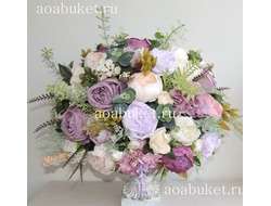 Торжественная композиция из искусственных цветов в вазе № КВВ030/можно купить в магазине  цветов