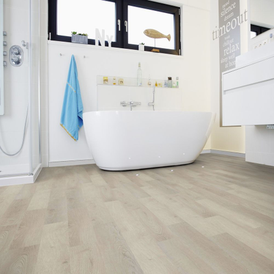 Виниловый пол Wineo 400 Wood XS Дуб светло-серый сбалансированный DB286WXS Английская  Ёлка клеевой