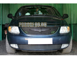 Защита радиатора Chrysler Voyager IV 2001-2004 black низ PREMIUM