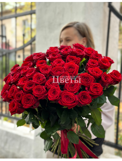 51 красная роза ред париж