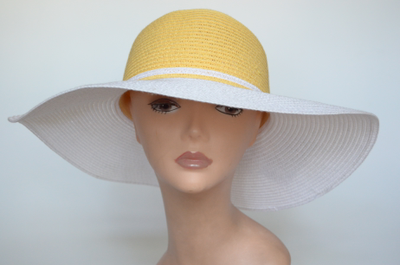 Стефания Майароли шляпа из Италии