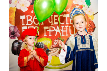 Показ "Городской Фольклор" на Фестивале Творчество без Границ. Москва, июль 2014г.