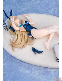 Фигурка 1/7 Токи Асума (Toki Asuma Bunny Girl, Memorial Lobby Ver.)