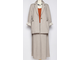 КОСТЮМ ЖАКЕТ И ЮБКА "ШЛЁВКИ ПО БОКАМ" бежевый р.48-54