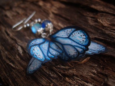 "Тайны небесных сфер", серьги с шёлковыми крылышками