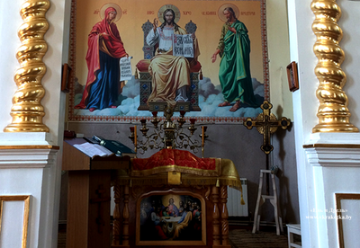 Престолы, облачения на престолы из дерева