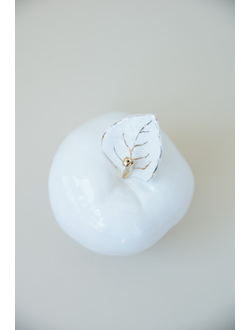 Яблоко (фарфор)