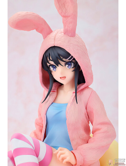 Фигурка 1/7 Маи Сакурадзима (Sakurajima Mai Hoodie Look Rabbit Ears ver.)