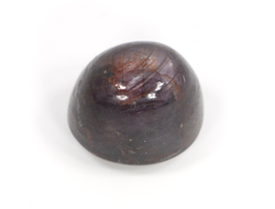 Корунд красный (рубин) с иризацией, галтовка, Индия (18*15*15 мм, 9,7 г) №27558