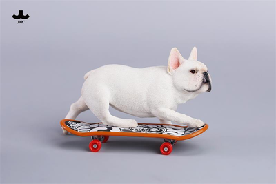 Французский бульдог на скейте (белый) - Коллекционная фигурка 1/6 Skateboard French Bulldog (JXK243A) - JXK