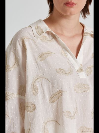 Блуза легкая с золотой вышивкой (модификация 1)