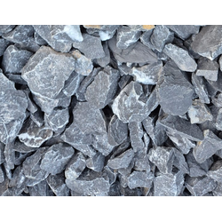 Чёрная мраморная крошка, фракция 20-40 мм